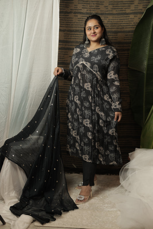 Kanchanvarni Chinon Full Sleevs Alia Pattern 3 Piece Suit Set